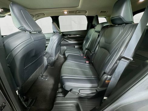 Certified 2023 INFINITI QX60 Pure FWD image 30