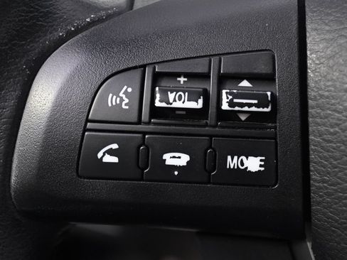 Used 2012 MAZDA MAZDA3 i Touring FWD image 31