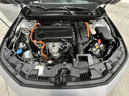 Used 2024 Honda Accord Sport image 28
