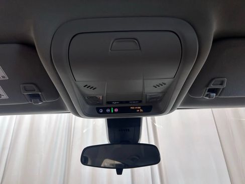 Used 2024 Chevrolet Equinox LT w/ LPO, Floor Liner Package FWD image 20