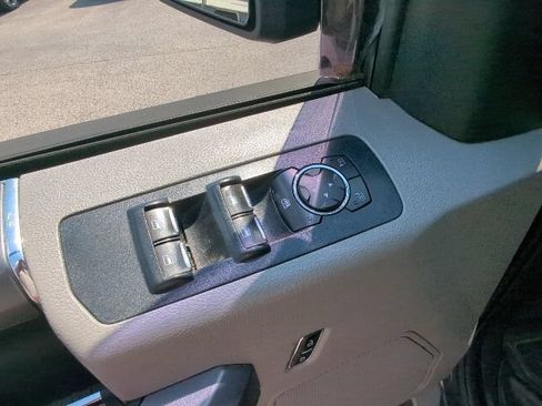 Used 2015 Ford F150 XLT w/ Equipment Group 301A Mid AWD/4WD image 13