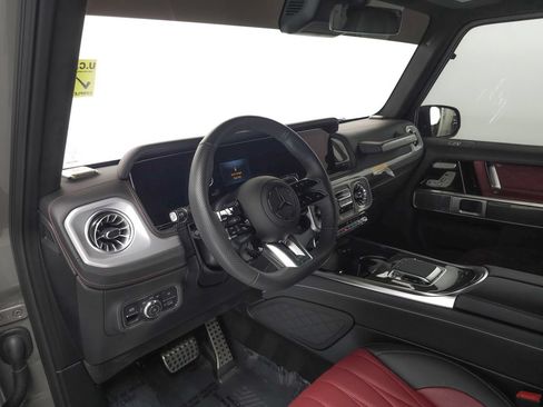 Certified 2026 Mercedes-Benz G 63 AMG 4MATIC image 9