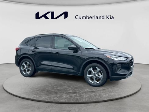 Used 2025 Ford Escape ST-Line AWD/4WD image 7