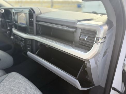 Used 2025 Ford F250 XLT image 47
