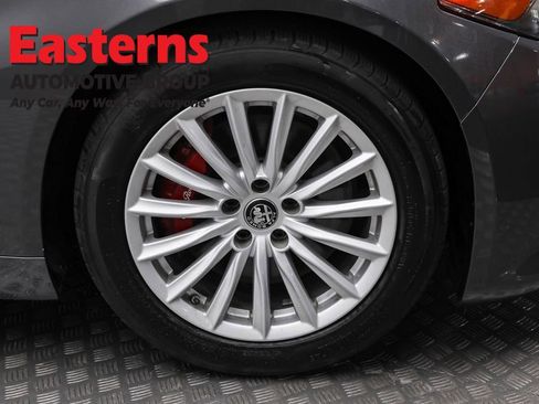 Used 2023 Alfa Romeo Giulia Sprint image 30