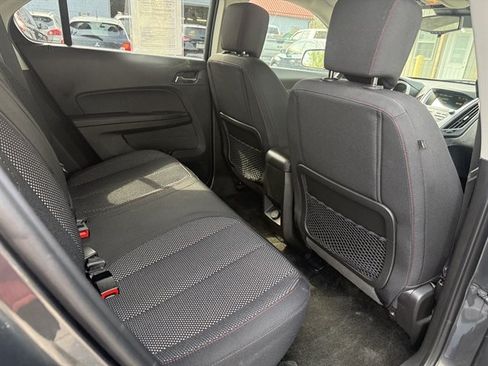 Used 2017 Chevrolet Equinox LT w/ Convenience Package FWD image 30