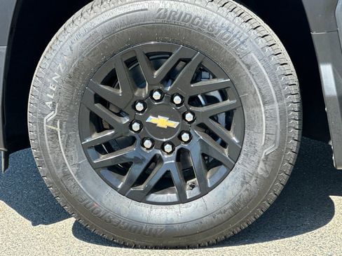 New 2026 Chevrolet Silverado EV LT w/ Plus Package image 32