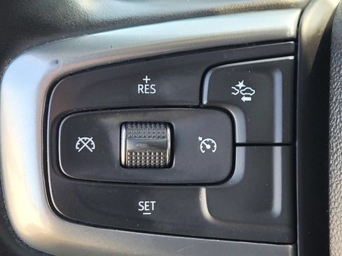 Used 2024 Chevrolet Silverado 2500 LT AWD/4WD image 21