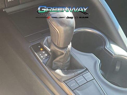 Used 2022 Toyota Camry SE image 22