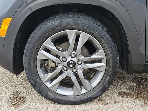 Used 2021 Kia Seltos S image 19