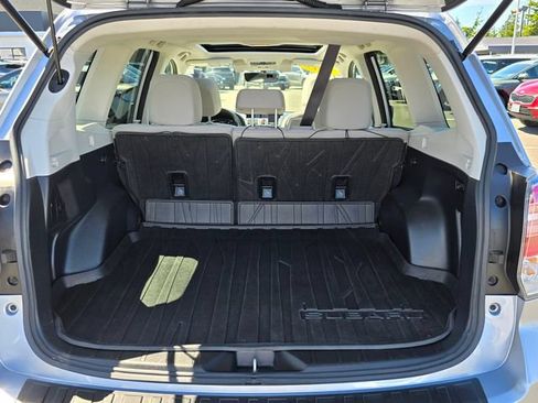 Used 2017 Subaru Forester 2.5i Premium AWD/4WD image 17