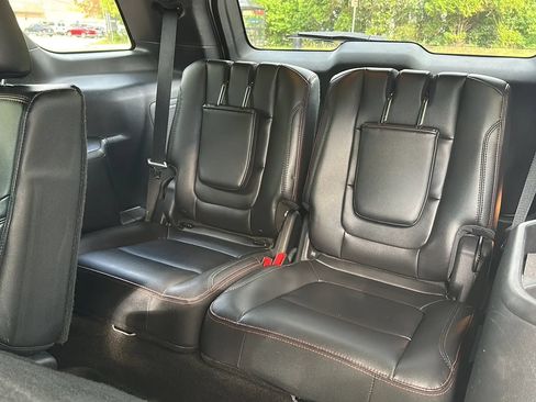 Used 2016 Ford Explorer Sport w/ Equipment Group 401A AWD/4WD image 19