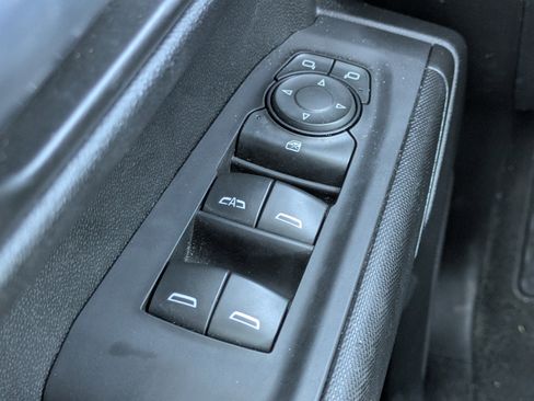 Used 2022 Chevrolet Silverado 1500 Custom image 20