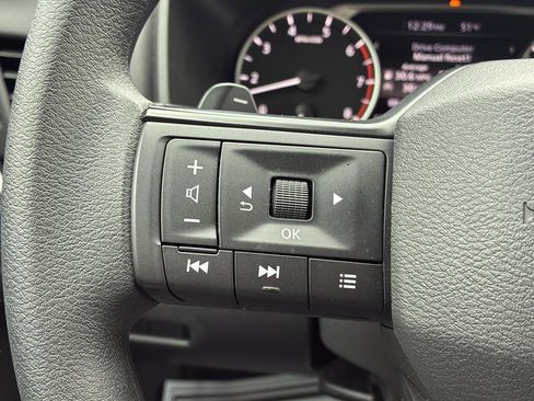 Certified 2025 Nissan Rogue S FWD image 27