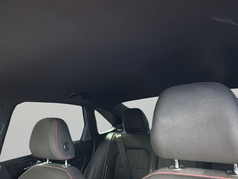 Used 2020 Volkswagen Jetta GLI FWD image 34