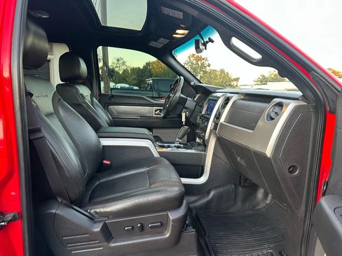 Used 2013 Ford F150 Raptor w/ SVT Exterior Graphics Pkg image 27