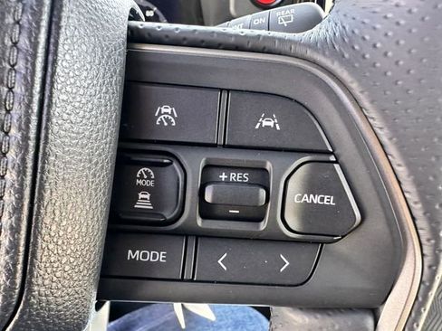 New 2026 Toyota 4Runner TRD Off-Road Premium AWD/4WD image 31