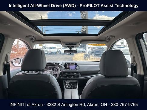 Used 2026 Nissan Rogue SV w/ SV Premium Package image 34