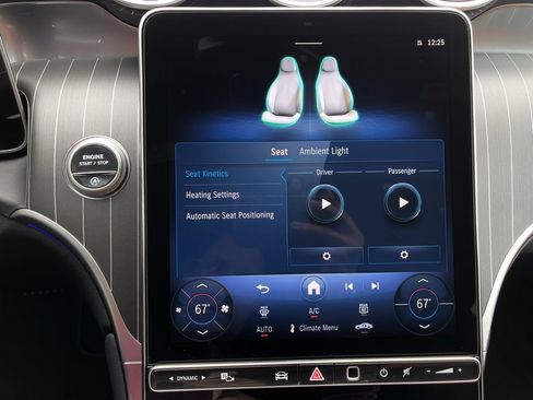 Certified 2025 Mercedes-Benz GLC 300 4MATIC image 32