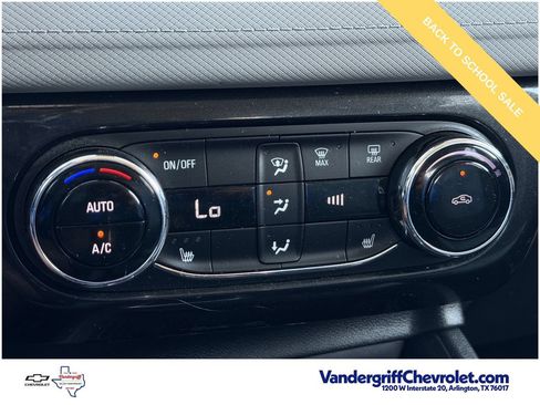 Used 2024 Chevrolet TrailBlazer LT w/ Convenience Package FWD image 19