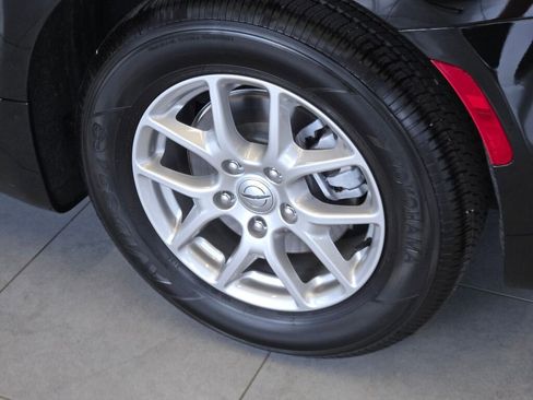 New 2025 Chrysler Pacifica Select image 12