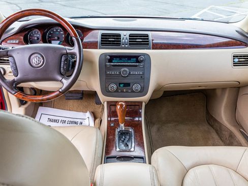 Used 2008 Buick Lucerne CXL w/ Ultra Confidence Package FWD image 21