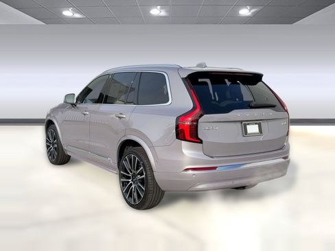 New 2026 Volvo XC90 B6 Plus w/ Protection Package Premier image 3