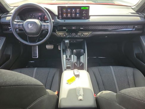 Used 2023 Honda Accord Sport image 29