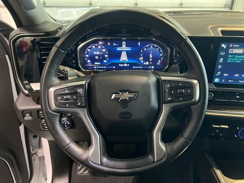 Used 2024 Chevrolet Silverado 1500 RST w/ Convenience Package II AWD/4WD image 21