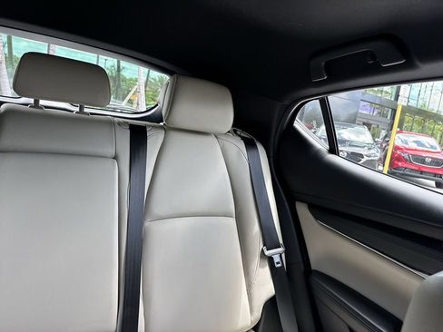 Used 2024 MAZDA MAZDA3 s FWD image 19