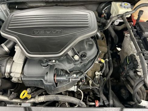 Used 2017 GMC Acadia SLT AWD/4WD image 25