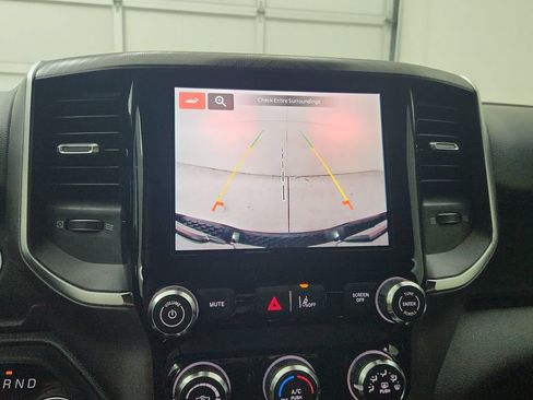 New 2026 RAM 1500 Express AWD/4WD image 8
