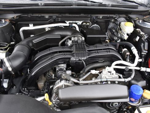 Used 2023 Subaru Outback Limited image 32