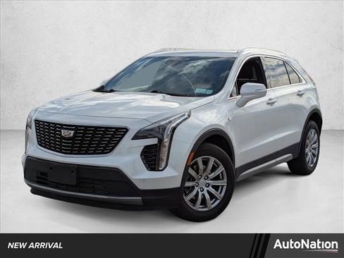 Used 2023 Cadillac XT4 Premium Luxury image 1