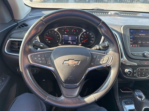 Used 2020 Chevrolet Equinox LT image 11
