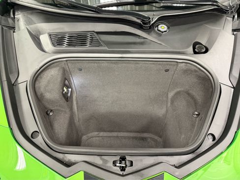 Used 2026 Chevrolet Corvette Stingray Convertible w/ 1LT image 32