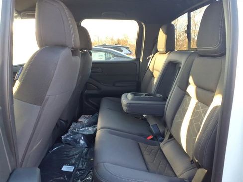 New 2026 Nissan Frontier SV image 30