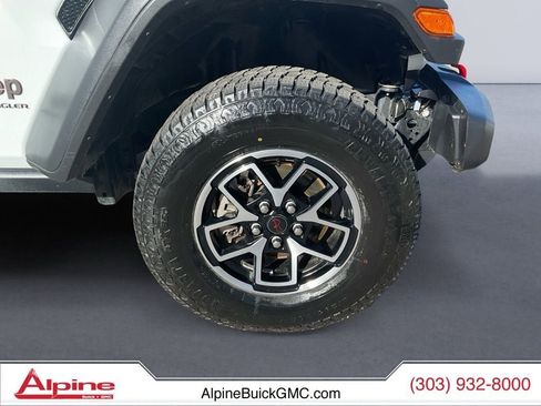 Used 2024 Jeep Wrangler Unlimited Rubicon image 14