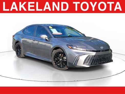 Used 2026 Toyota Camry SE w/ Multimedia Upgrade Package FWD image 1