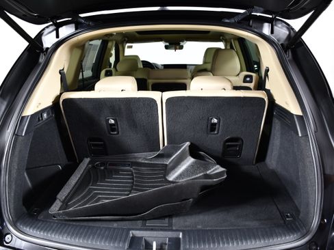 Used 2022 Acura MDX w/ Technology Package AWD/4WD image 50