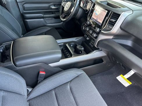 New 2026 RAM 1500 Express AWD/4WD image 12