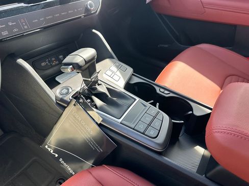 New 2026 Kia Sportage SX image 32
