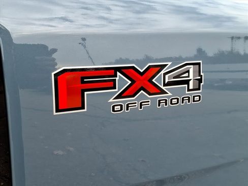 New 2025 Ford Ranger XLT image 9