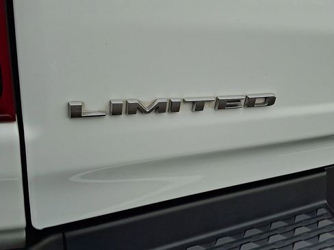 Used 2020 RAM 1500 Limited w/ Bed Utility Group image 33