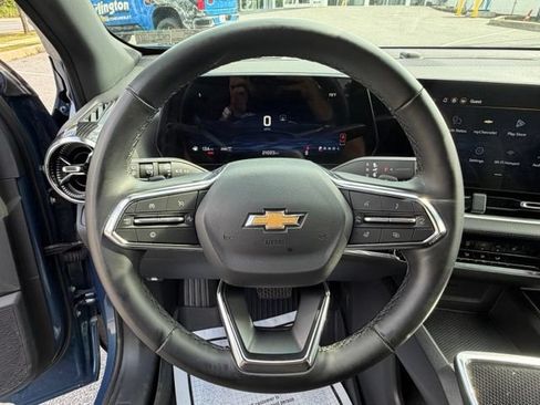 Certified 2026 Chevrolet Equinox LT w/ Safety and Technology Package AWD/4WD image 25