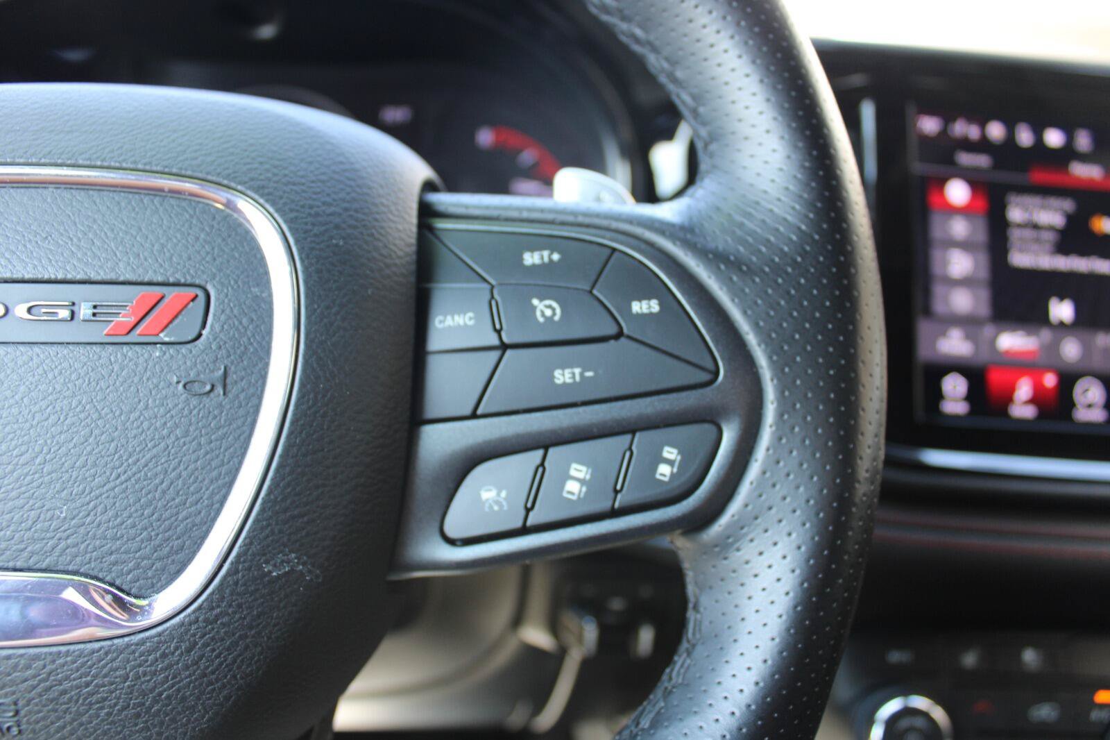 Used 2023 Dodge Durango GT AWD/4WD image 14