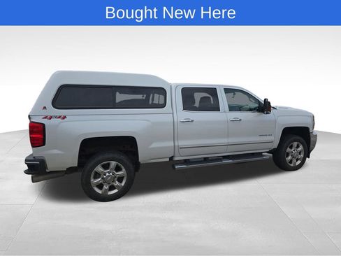 Used 2019 Chevrolet Silverado 2500 LTZ w/ Duramax Plus Package AWD/4WD image 9