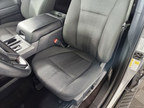 Used 2020 Ford F150 XLT w/ Equipment Group 302A Luxury image 12