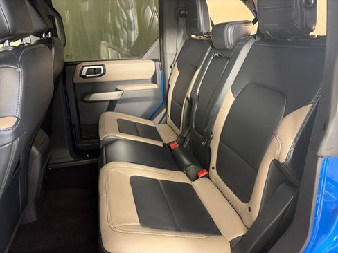 Certified 2022 Ford Bronco Wildtrak image 13