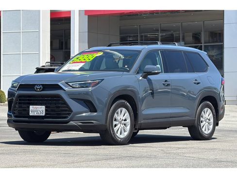 Used 2024 Toyota Grand Highlander AWD Hybrid image 8